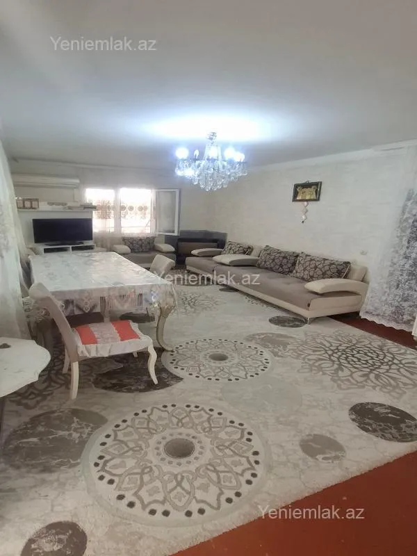 Satılır 3 otaqlı həyət evi 160 m²