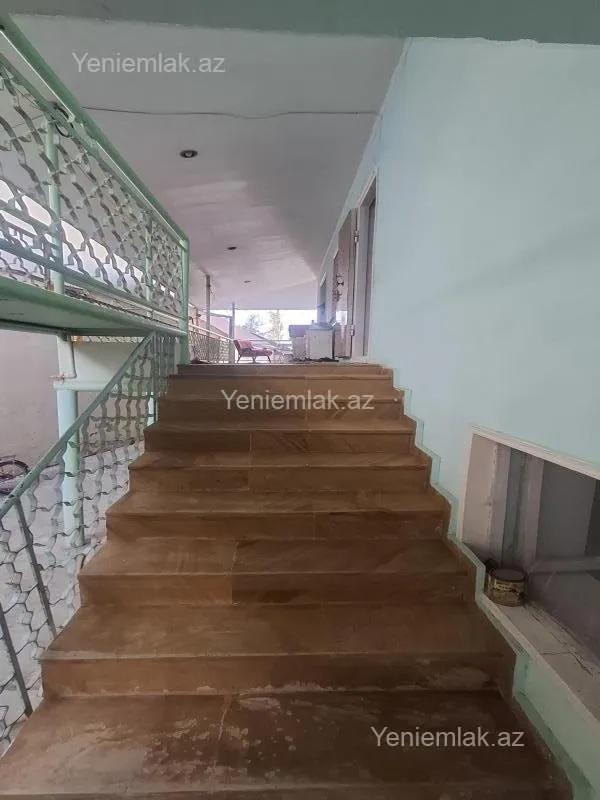Satılır 3 otaqlı həyət evi 160 m²