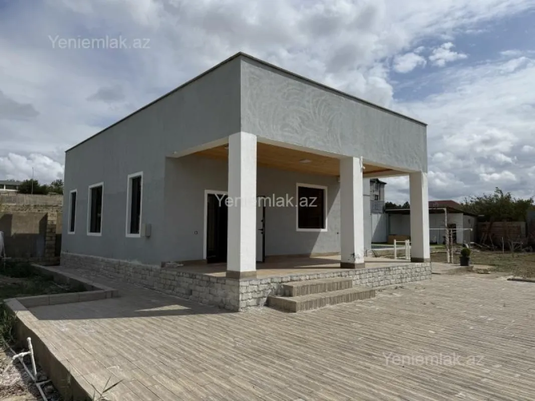 Satılır 3 otaqlı həyət evi 150 m²