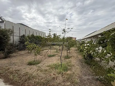 Satılır 3 otaqlı həyət evi 140 m²