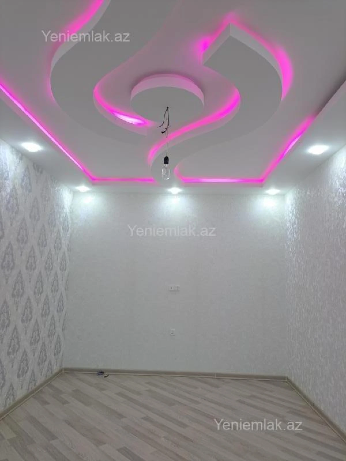 Satılır 4 otaqlı həyət evi 175 m²