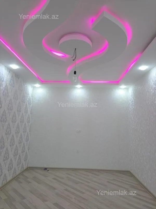Satılır 4 otaqlı həyət evi 175 m²