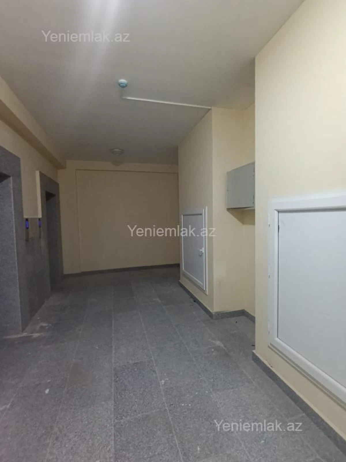 Satılır 3 otaqlı yeni tikili 151 m²