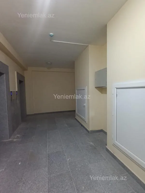 Satılır 3 otaqlı yeni tikili 151 m²