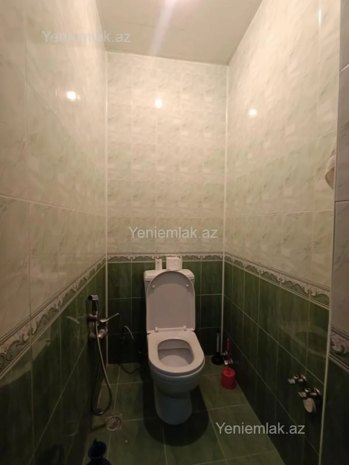 Satılır 6 otaqlı həyət evi 280 m²