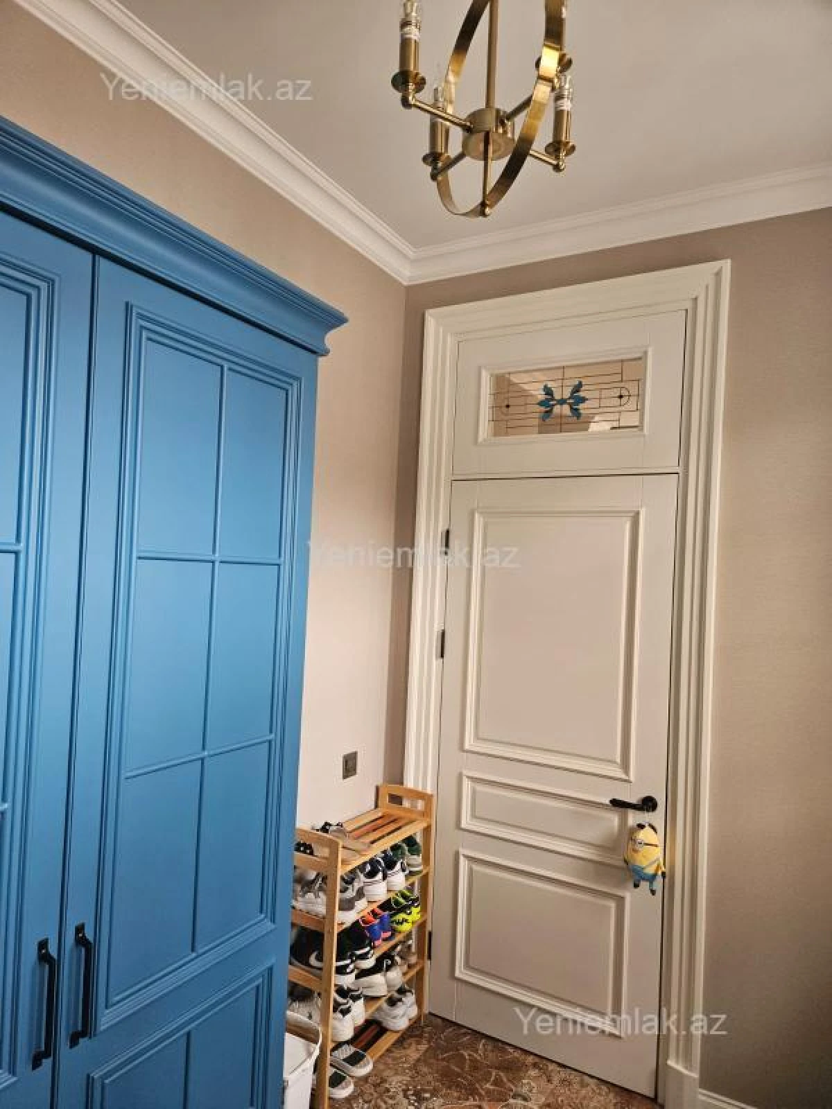 Satılır 5 otaqlı həyət evi 180 m²