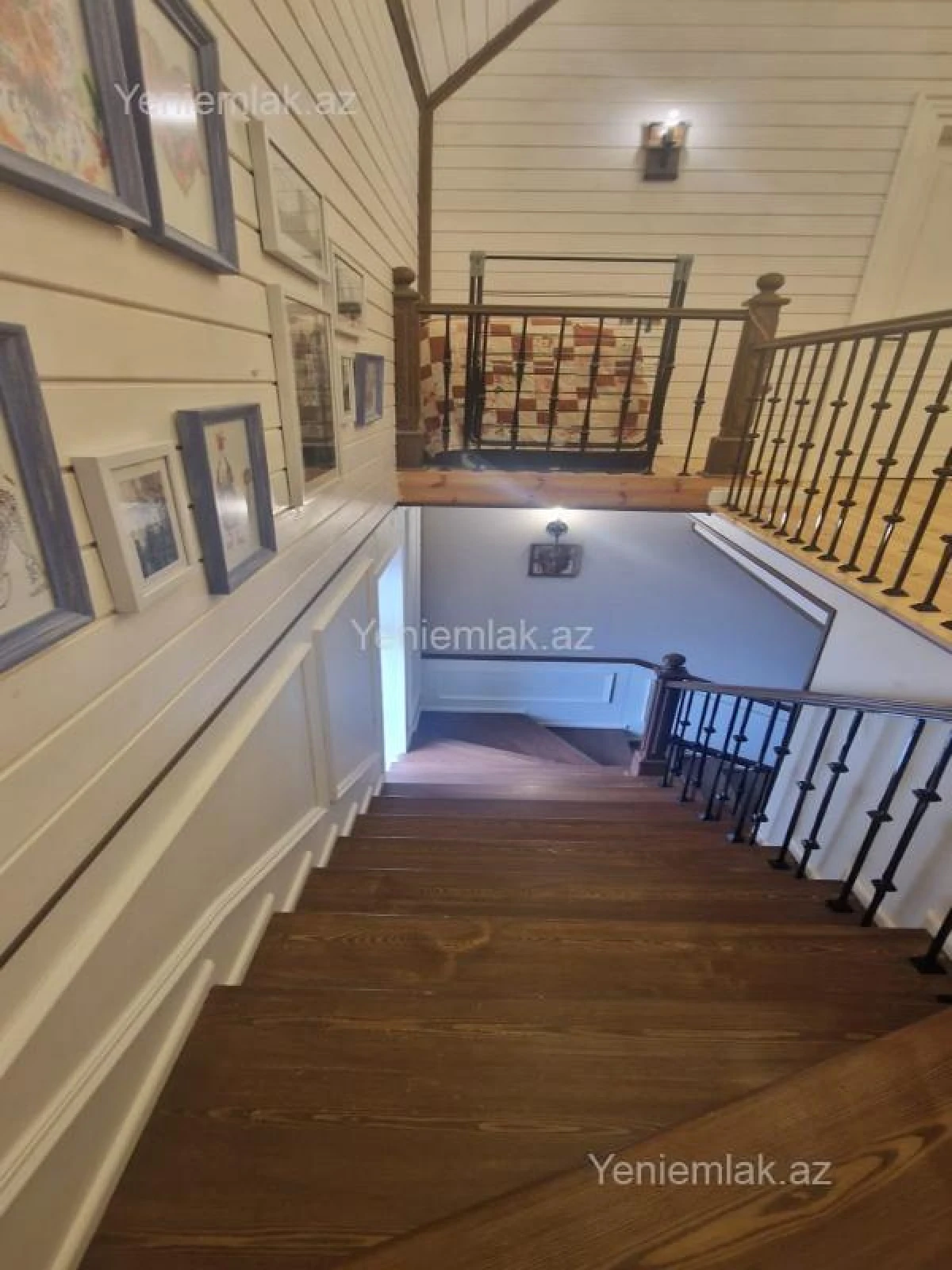 Satılır 5 otaqlı həyət evi 180 m²