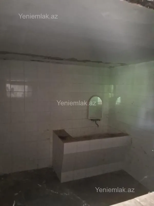 Satılır 5 otaqlı həyət evi 205 m²