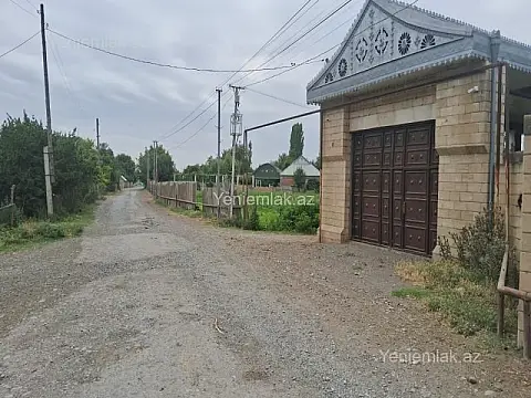 Satılır 5 otaqlı həyət evi 205 m²