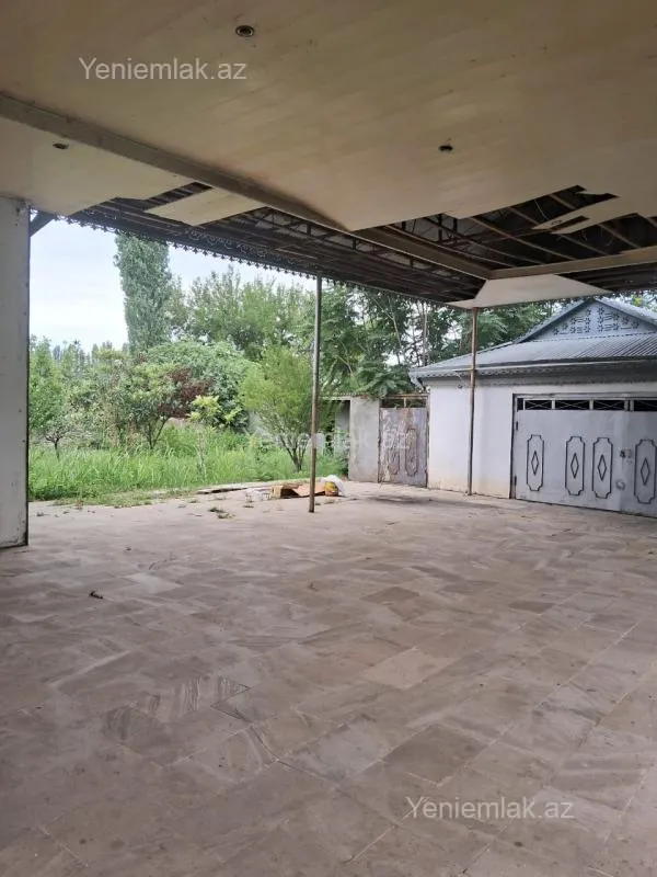 Satılır 5 otaqlı həyət evi 205 m²