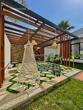 Satılır 5 otaqlı həyət evi 260 m²