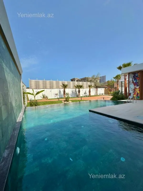 Satılır 5 otaqlı həyət evi 260 m²