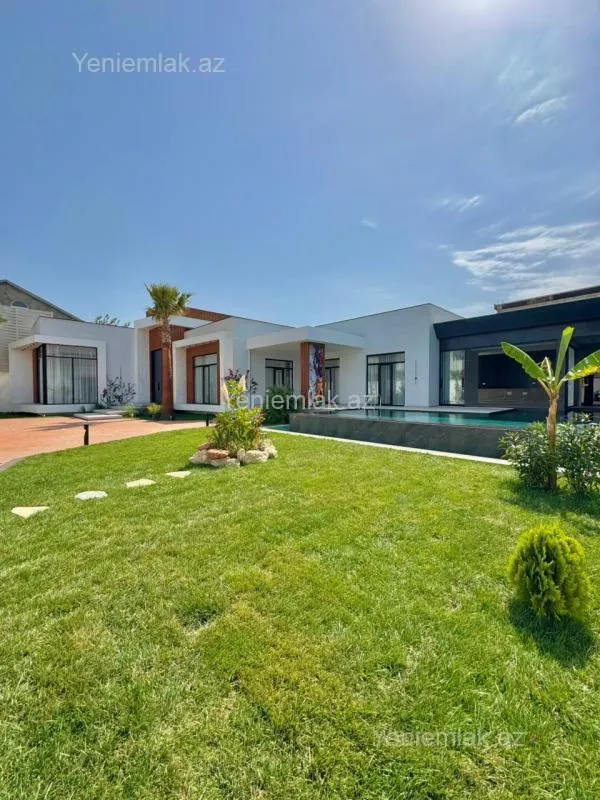 Satılır 5 otaqlı həyət evi 260 m²