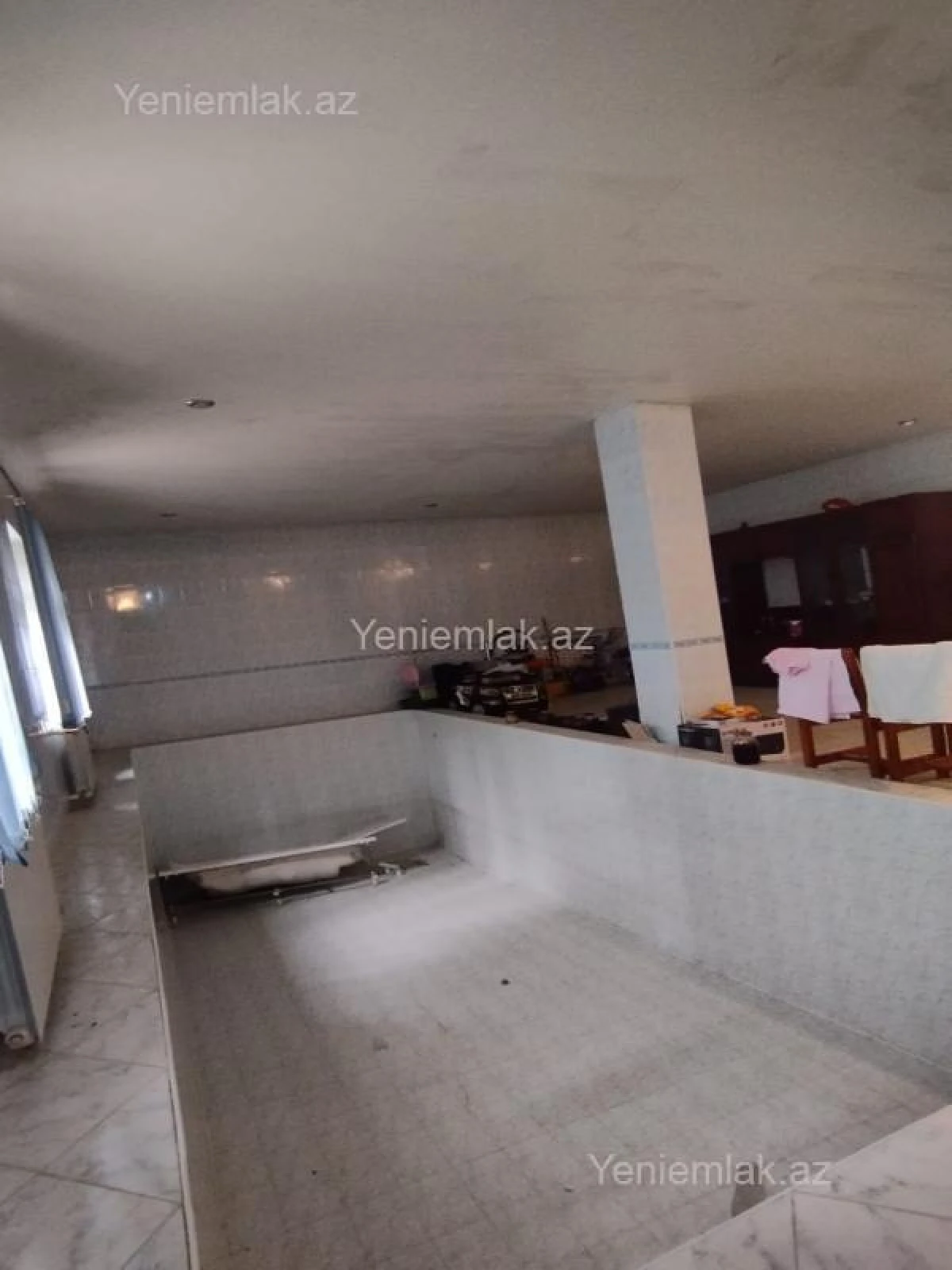 Satılır 6 otaqlı həyət evi 300 m²