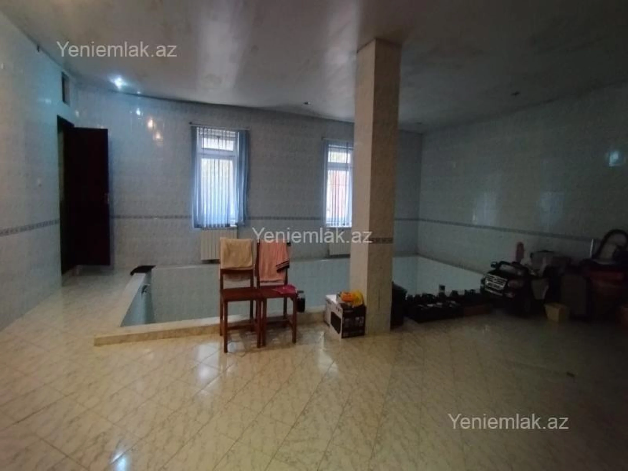 Satılır 6 otaqlı həyət evi 300 m²