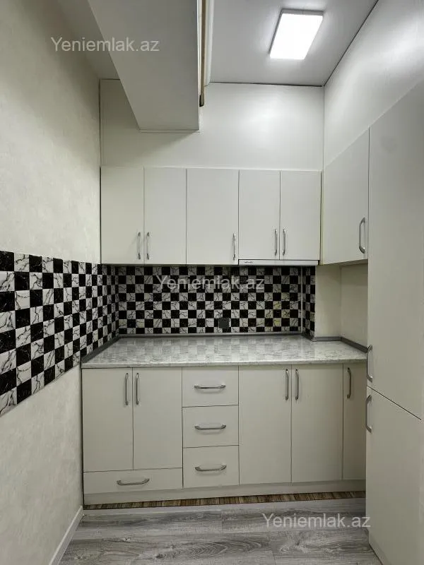 Satılır 2 otaqlı yeni tikili 56 m²