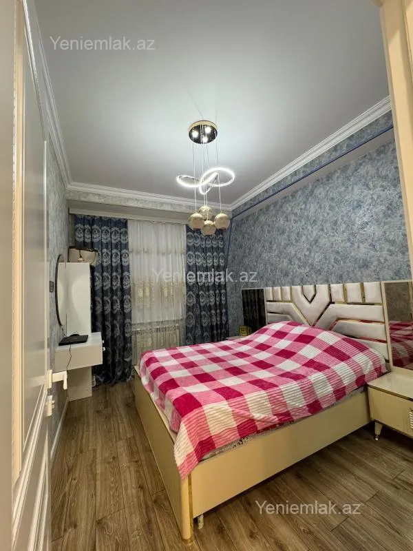 Satılır 2 otaqlı yeni tikili 60 m²