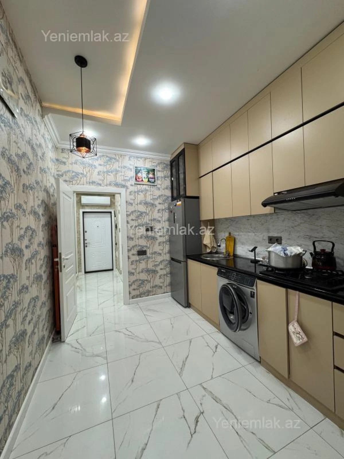 Satılır 2 otaqlı yeni tikili 60 m²