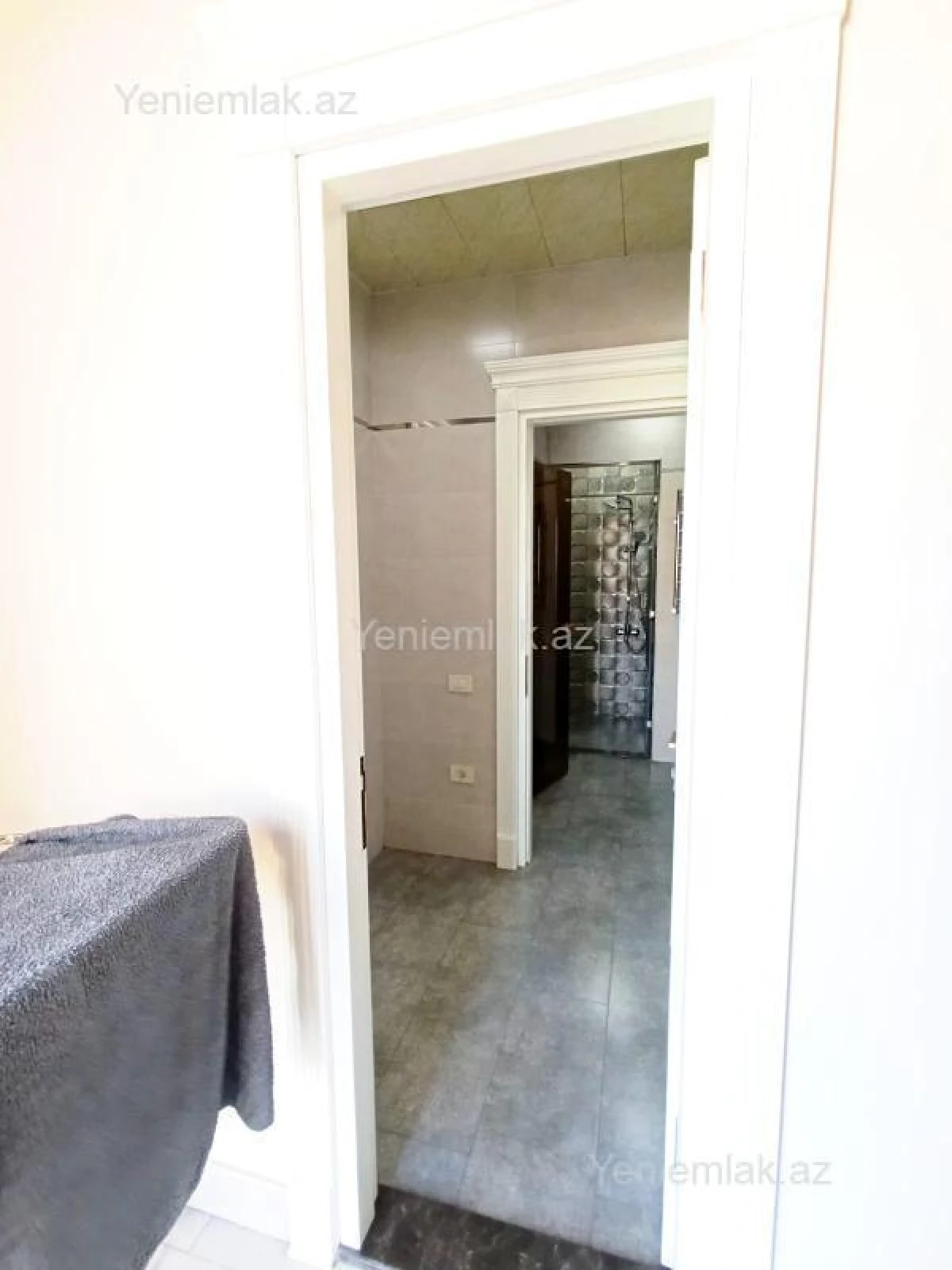 Satılır 3 otaqlı həyət evi 260 m²