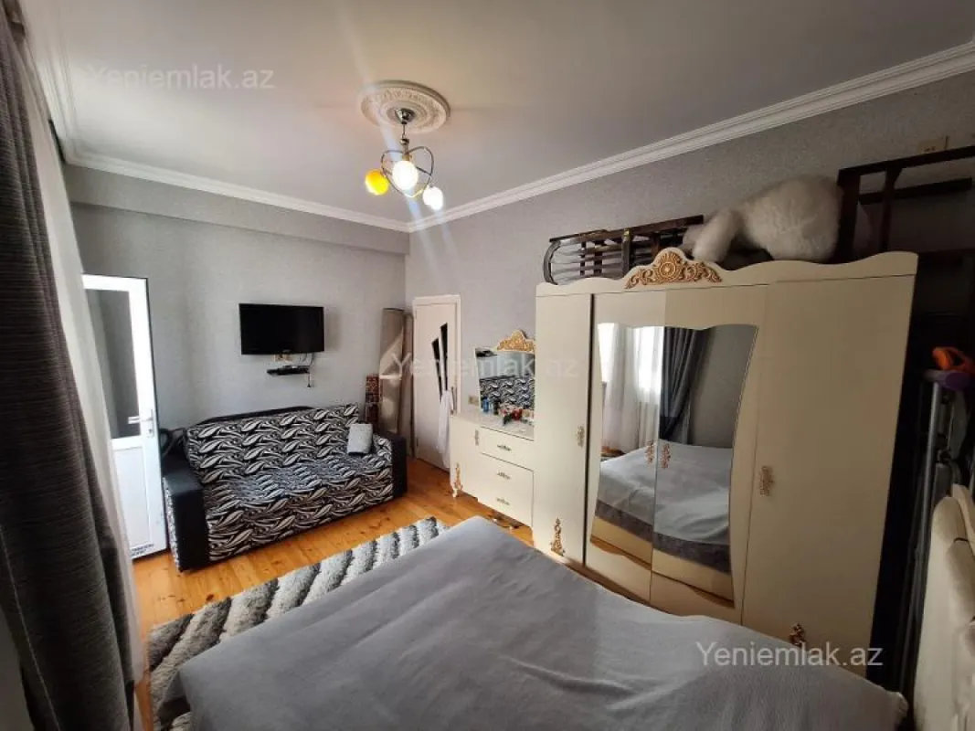 Satılır 2 otaqlı yeni tikili 70 m²