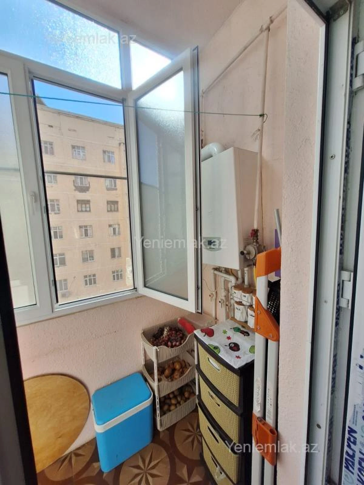Satılır 2 otaqlı yeni tikili 70 m²