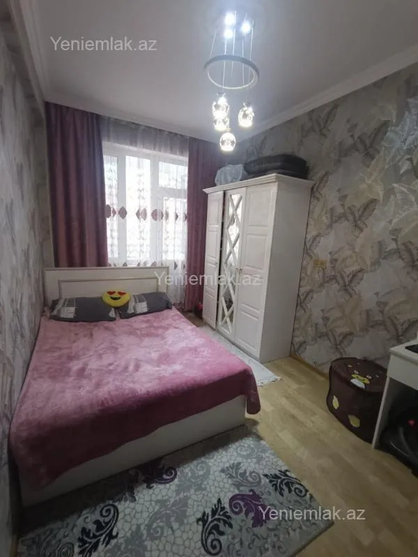 Satılır 2 otaqlı yeni tikili 76 m²