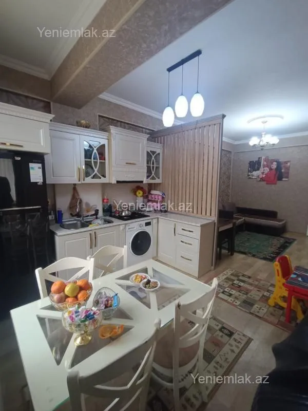 Satılır 2 otaqlı yeni tikili 76 m²