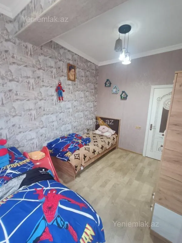 Satılır 2 otaqlı yeni tikili 76 m²