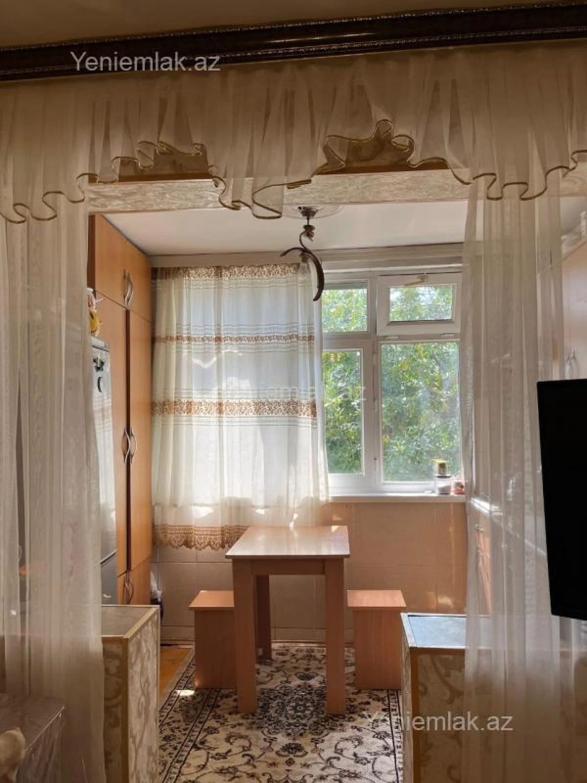 Satılır 2 otaqlı köhnə tikili 46 m²