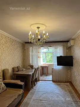 Satılır 2 otaqlı köhnə tikili 46 m² — Sumqayıt, 4-cü mikrorayon 2 otaq 46.00 m²