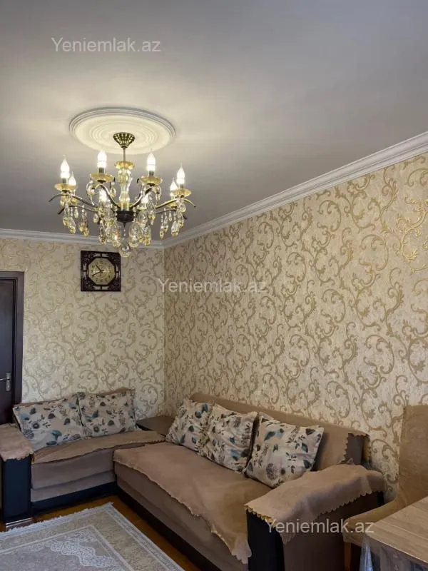 Satılır 2 otaqlı köhnə tikili 46 m²