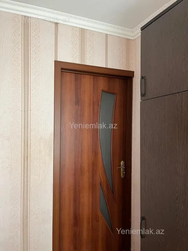 Satılır 2 otaqlı köhnə tikili 46 m²
