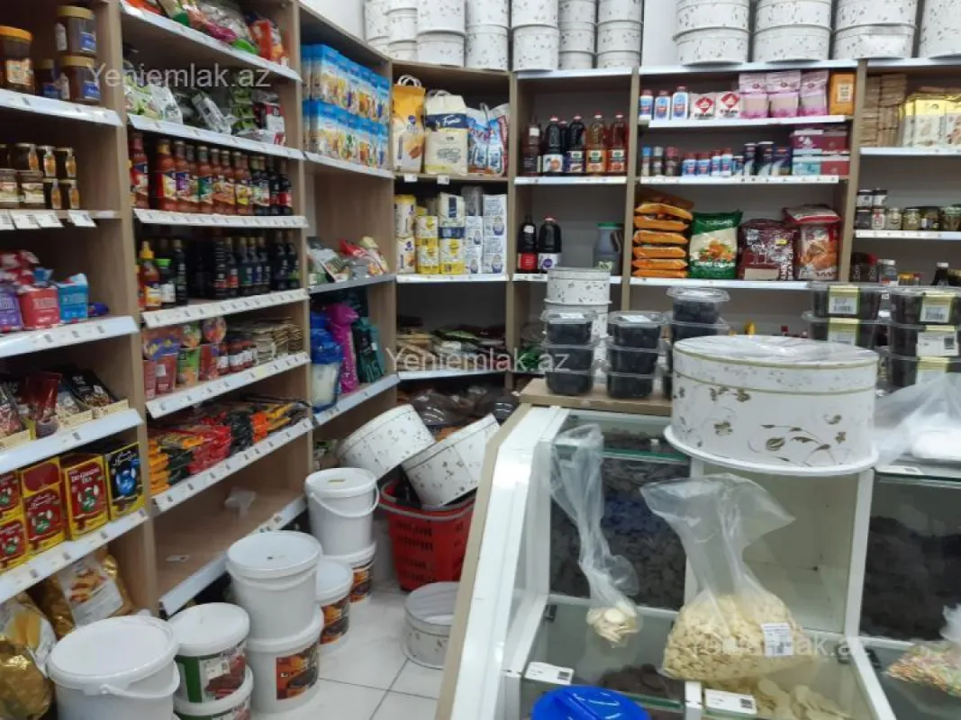 Satılır 4 otaqlı obyekt 200 m²