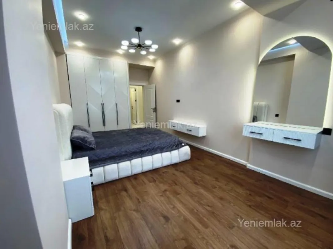 Satılır 3 otaqlı yeni tikili 107 m²