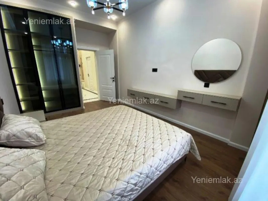 Satılır 3 otaqlı yeni tikili 107 m²