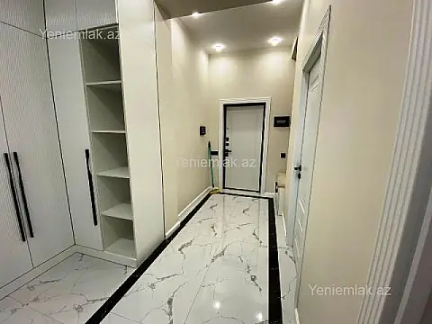 Satılır 3 otaqlı yeni tikili 107 m²