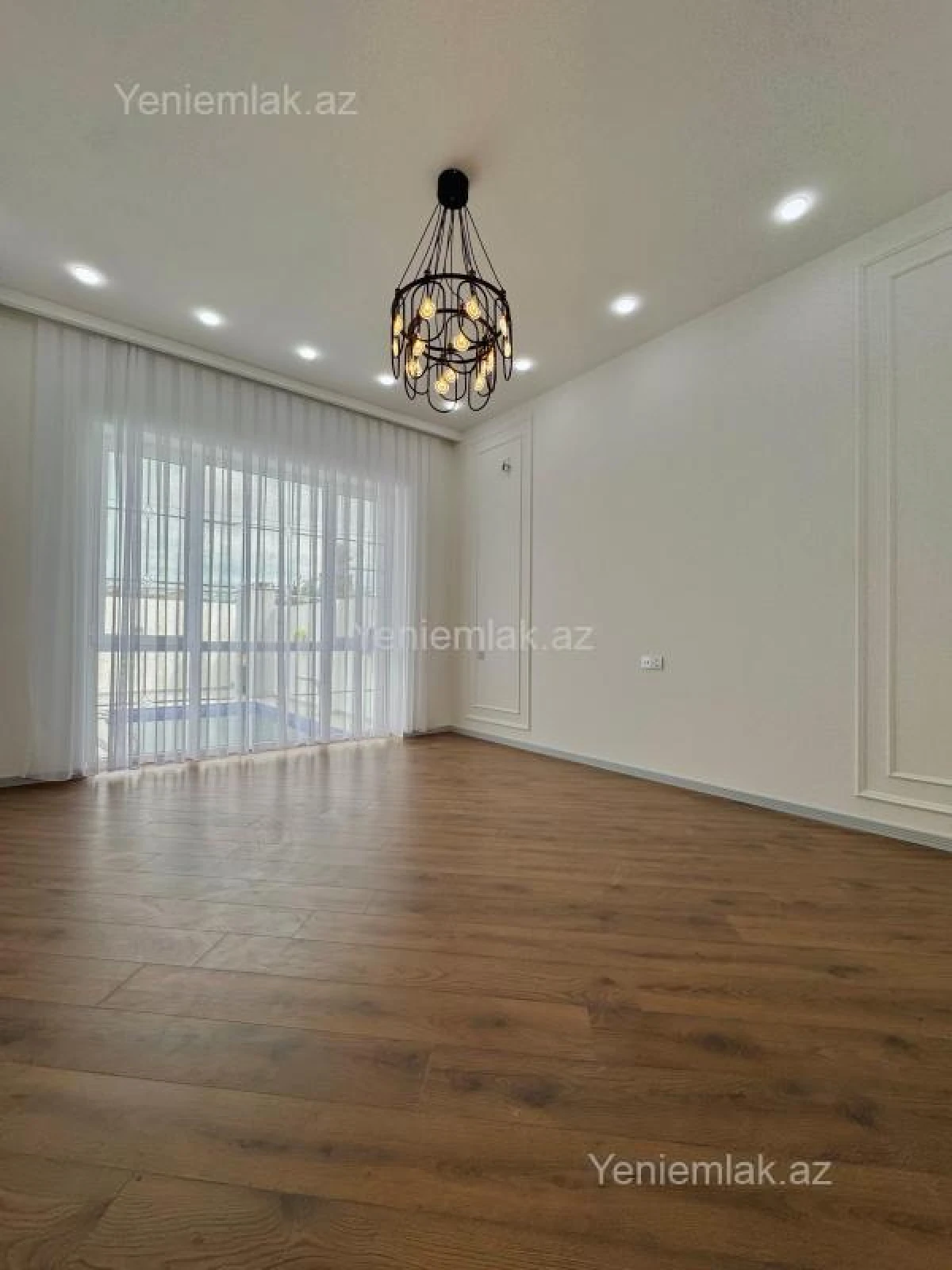 Satılır 4 otaqlı həyət evi 160 m²