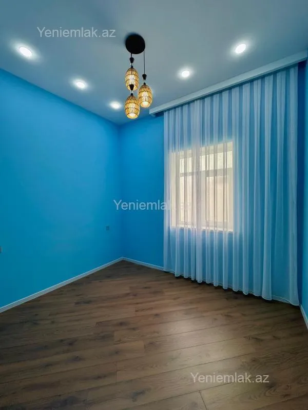 Satılır 4 otaqlı həyət evi 160 m²