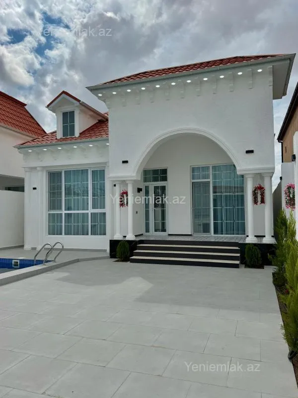 Satılır 4 otaqlı həyət evi 160 m²