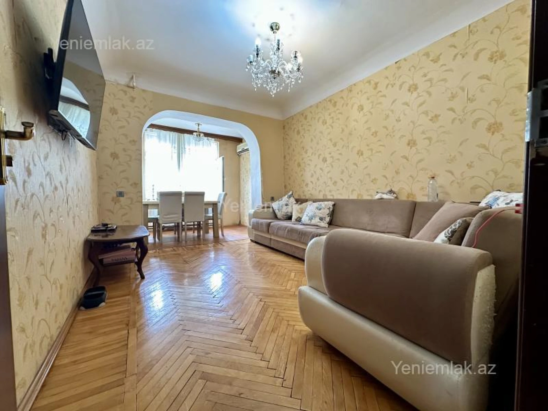 Satılır 2 otaqlı köhnə tikili 50 m²