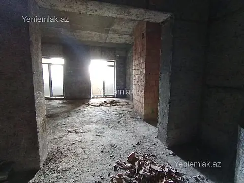 Satılır 4 otaqlı yeni tikili 125 m²