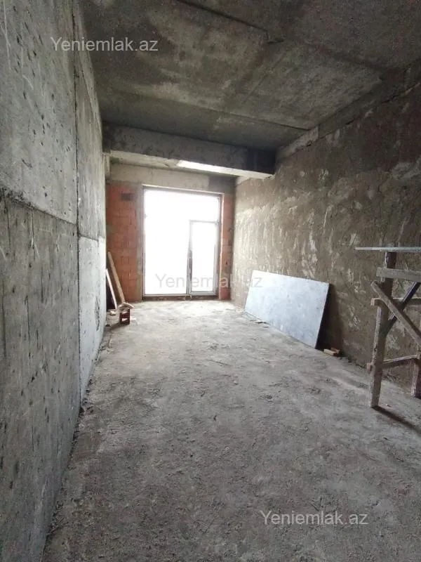 Satılır 4 otaqlı yeni tikili 125 m²