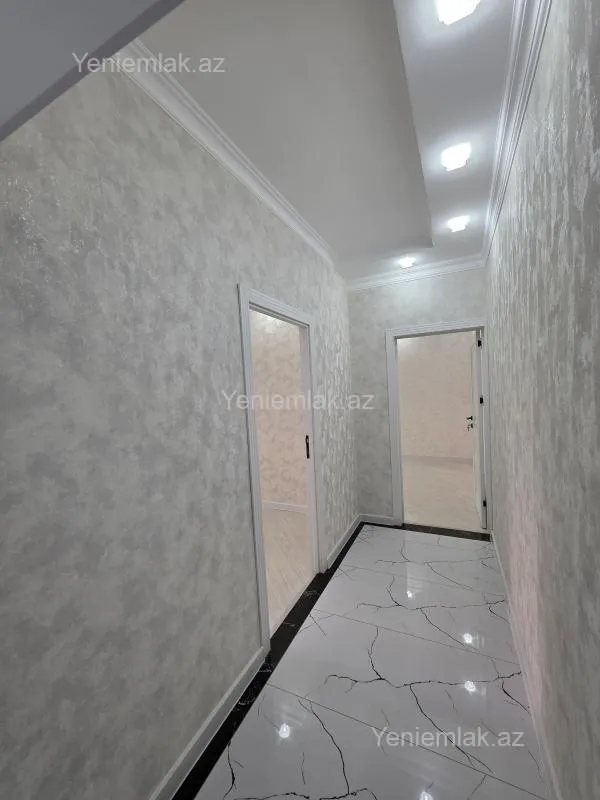 Satılır 2 otaqlı köhnə tikili 55 m²
