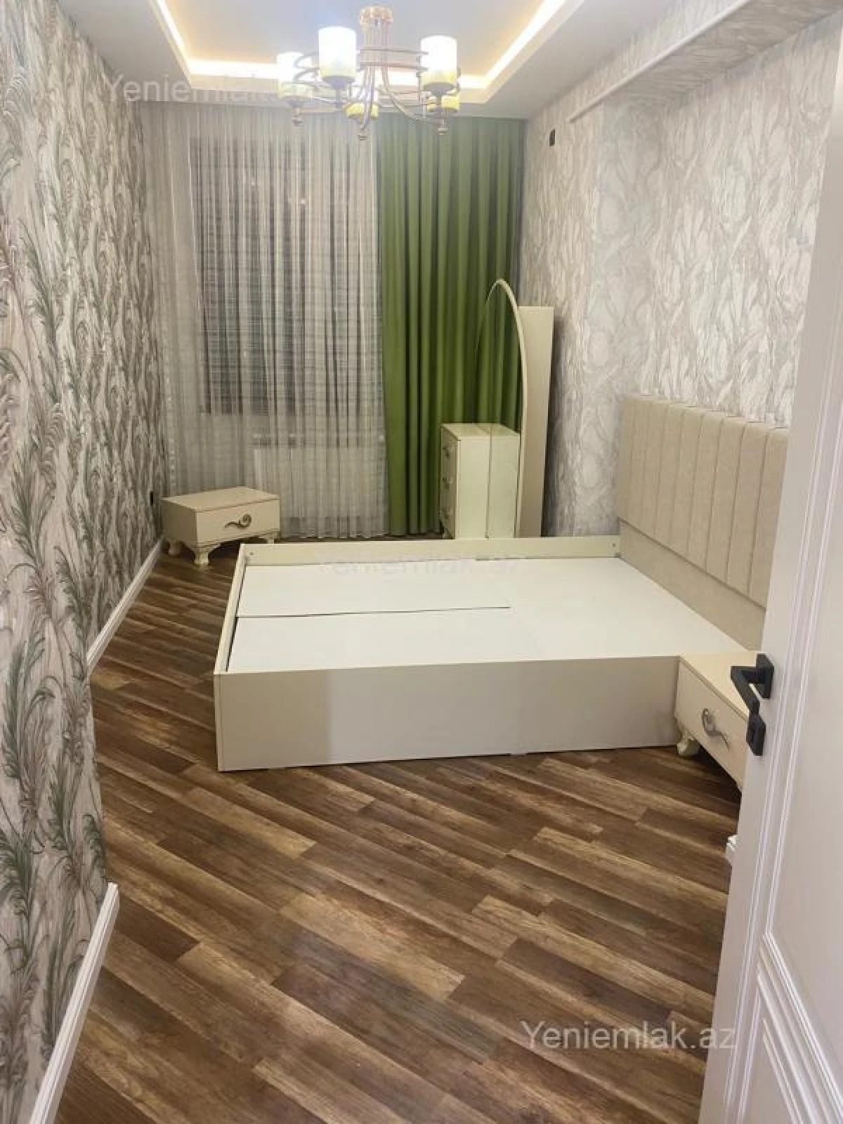 Satılır 2 otaqlı yeni tikili 90 m²