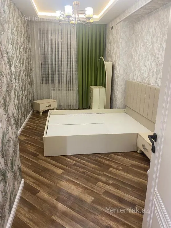 Satılır 2 otaqlı yeni tikili 90 m²