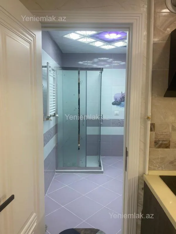 Satılır 2 otaqlı yeni tikili 90 m²