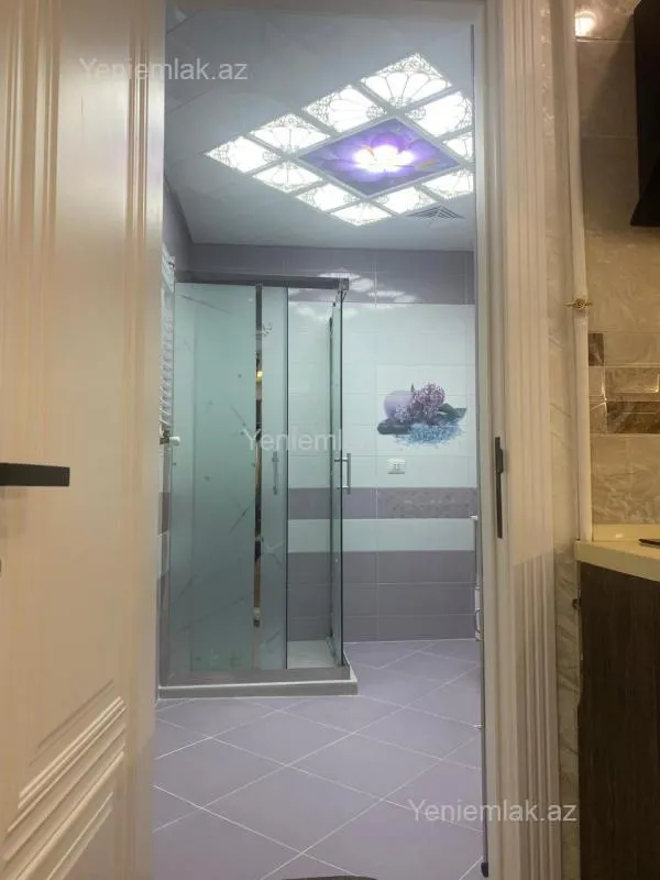 Satılır 2 otaqlı yeni tikili 90 m²