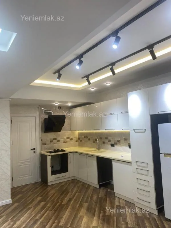 Satılır 2 otaqlı yeni tikili 90 m²