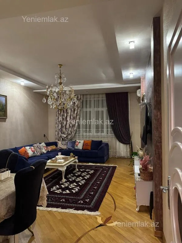 Satılır 2 otaqlı yeni tikili 100 m²