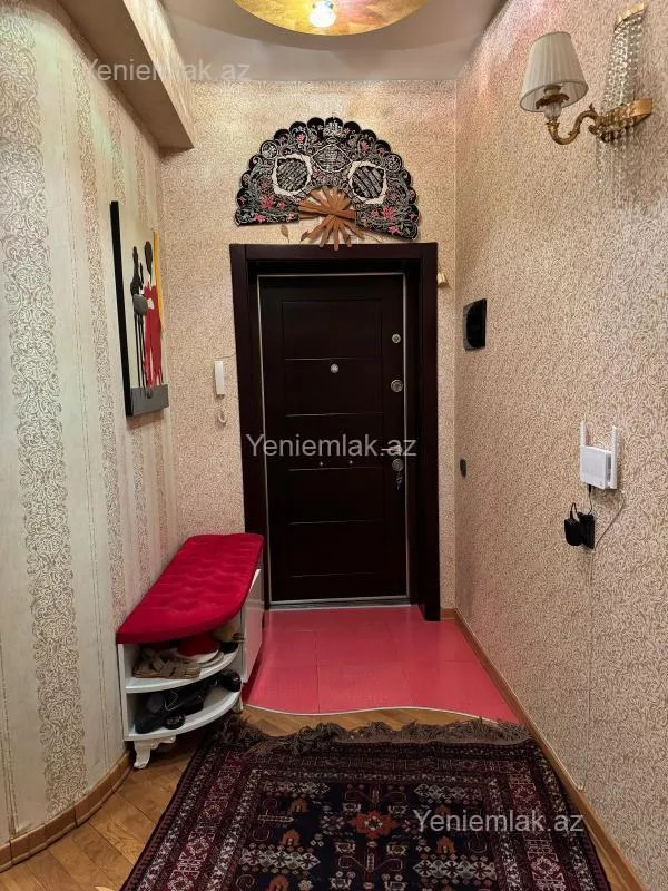 Satılır 2 otaqlı yeni tikili 100 m²